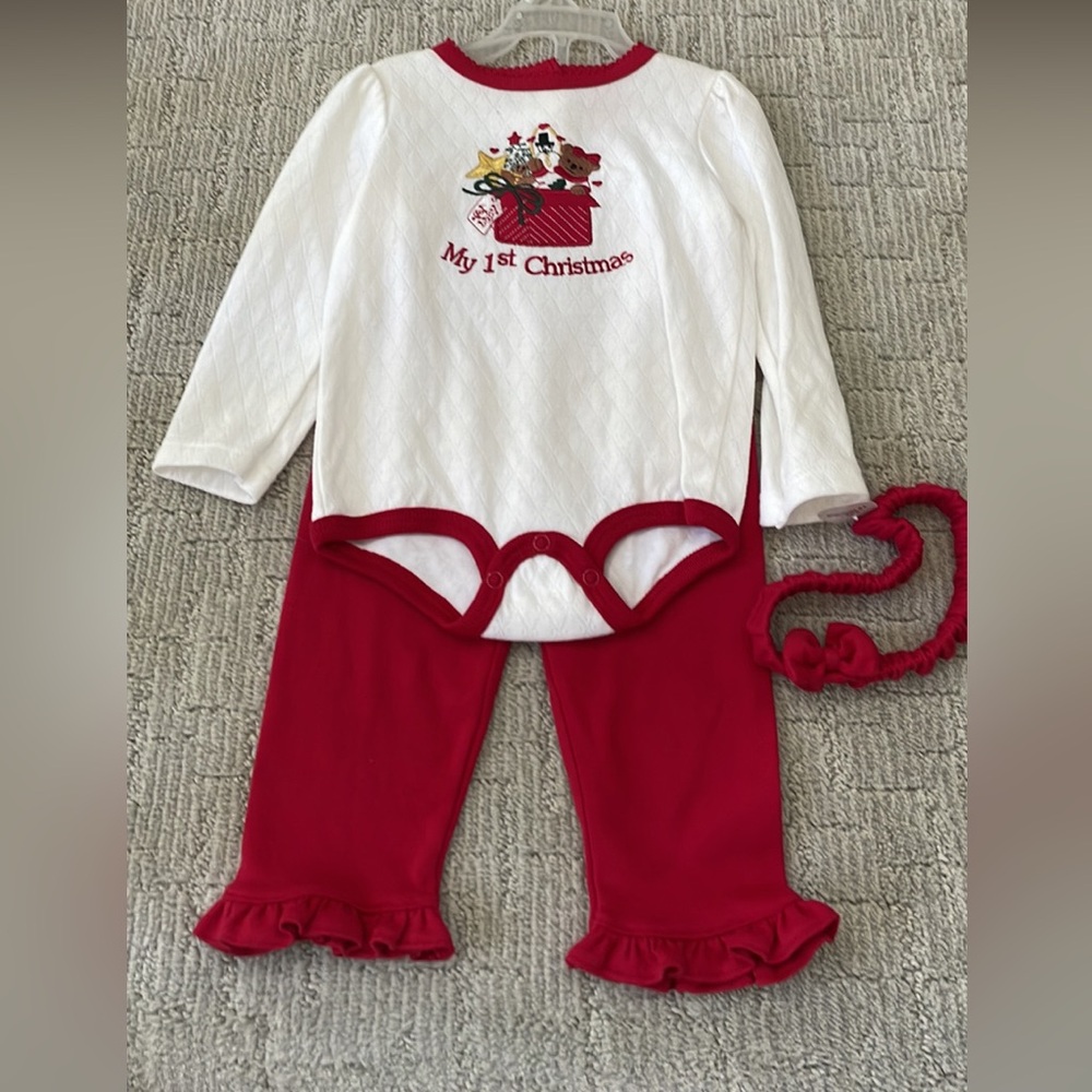 My 1st Christmas Baby Outfit - Red and White